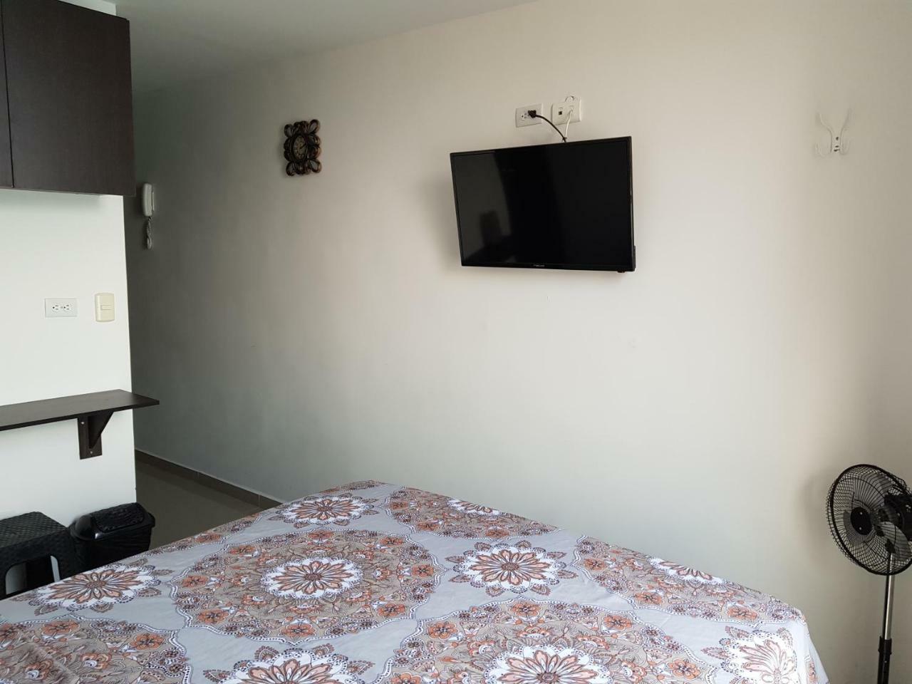 Apartasuites Medellin Los Molinos エクステリア 写真