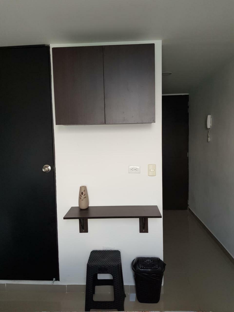 Apartasuites Medellin Los Molinos エクステリア 写真