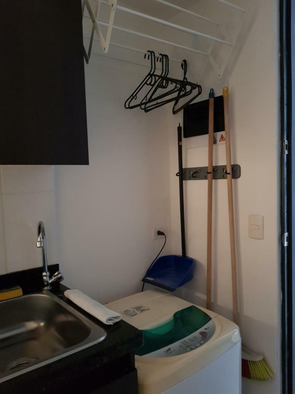 Apartasuites Medellin Los Molinos エクステリア 写真